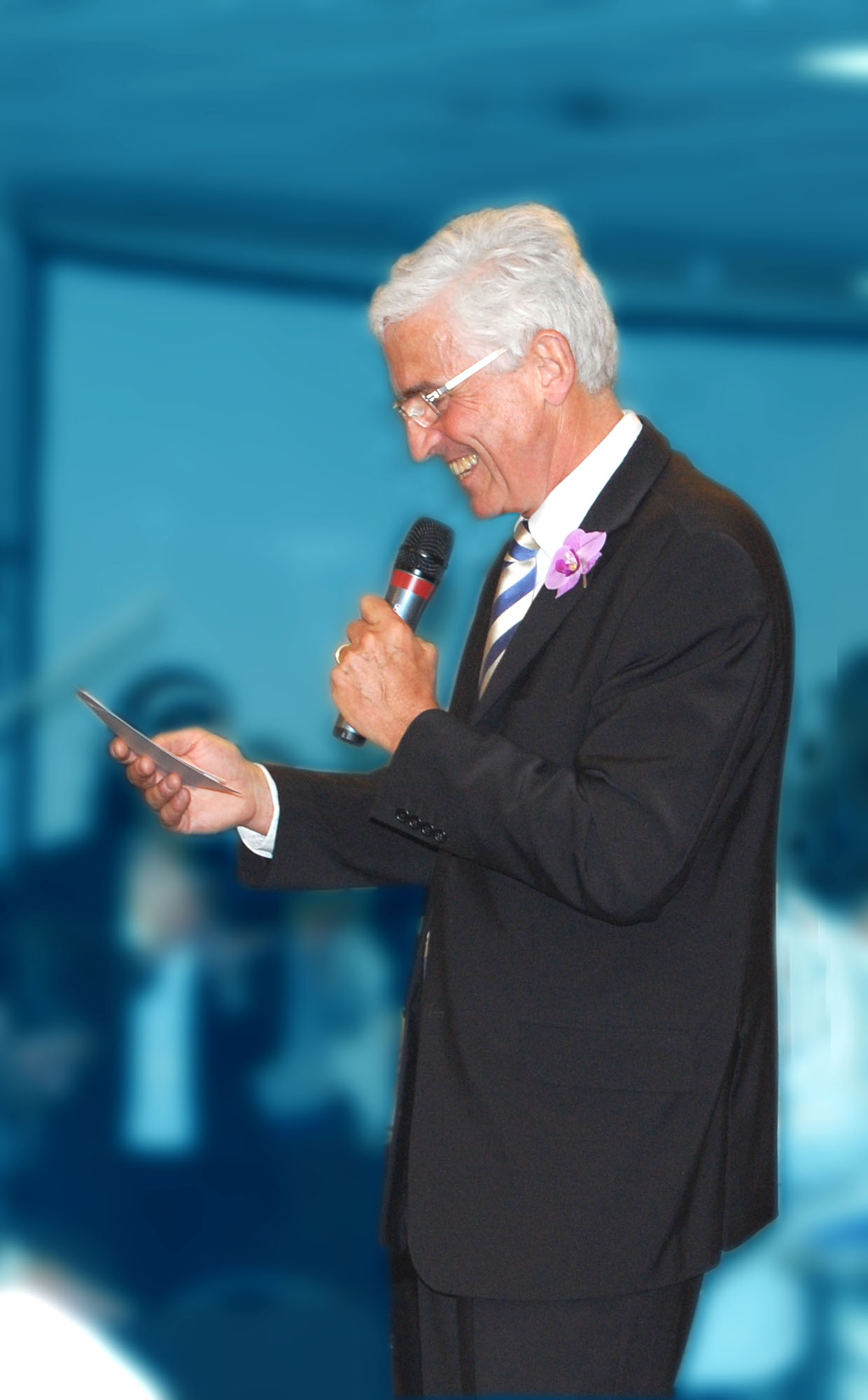 Guy Bergeaud au micro Guy Bergeaud au micro